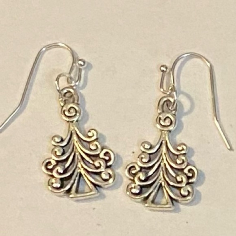 NEW* Christmas earrings